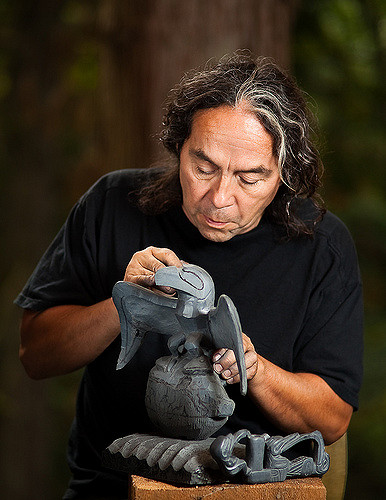 Lionel Samuels carving an argillite raven