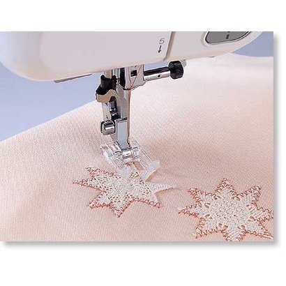 up to 5 mm Cording Foot with 3 cords or decorative threads