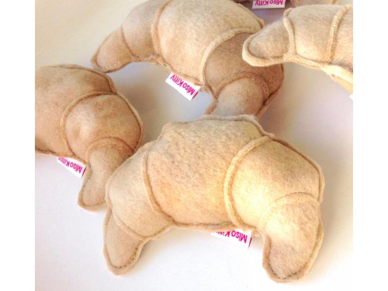 croissant plush toy