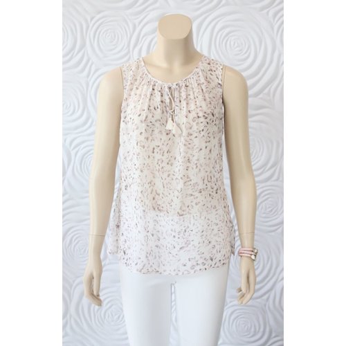 Ecru Ecru Sleeveless Top With Tassle Ecru Ecru Sleeveless Top With Tassle