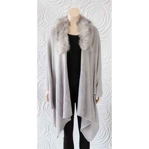 Rino & Pelle Rino and Pelle Faux Fur Wrap Light Grey Rino & Pelle Rino and Pelle Faux Fur Wrap Light Grey
