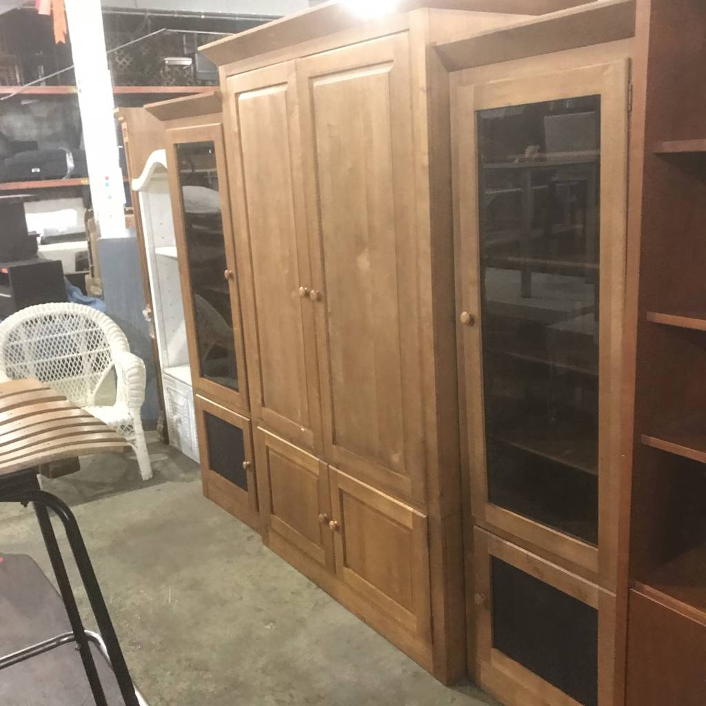 Ethan Allen Wall Unit #RED - Big Reuse Ethan Allen Wall Unit #RED - Big Reuse