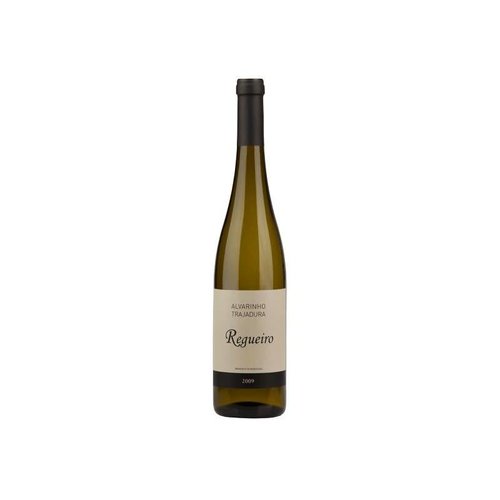 Regueiro Quinta do Regueiro Trajadura Alvarinho 2017, Minho, Portugal (750ml) Regueiro Quinta do Regueiro Trajadura Alvarinho 2017, Minho, Portugal (750ml)