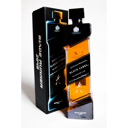 Johnnie Walker Black "Blade Runner Edition" Johnnie Walker Black "Blade Runner Edition"