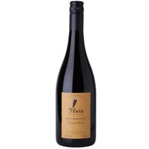 Huia, Pinot Noir 2015, Marlborough, New Zealand Huia, Pinot Noir 2015, Marlborough, New Zealand