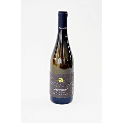 Wassererhof Wassererhof Sauvignon Blanc 2016, Alto Adige, Italy (750ml) Wassererhof Wassererhof Sauvignon Blanc 2016, Alto Adige, Italy (750ml)