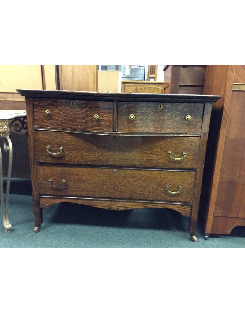 Vintage Dark Oak 4 Drawer Bow Front Dresser Heirloom Home Vintage Dark Oak 4 Drawer Bow Front Dresser