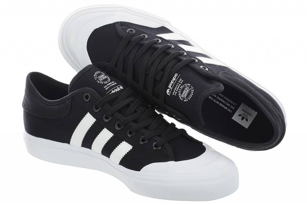 adidas matchcourt skate shoes adidas matchcourt skate shoes