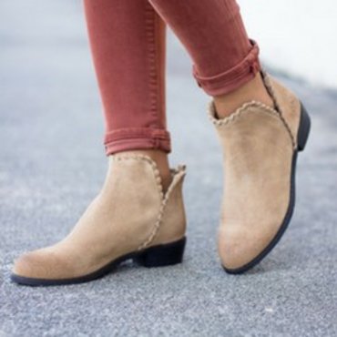 Shoes Shoes