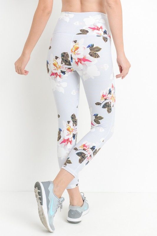 Romantic Floral Print Capri Leggings Style Bar Boutique