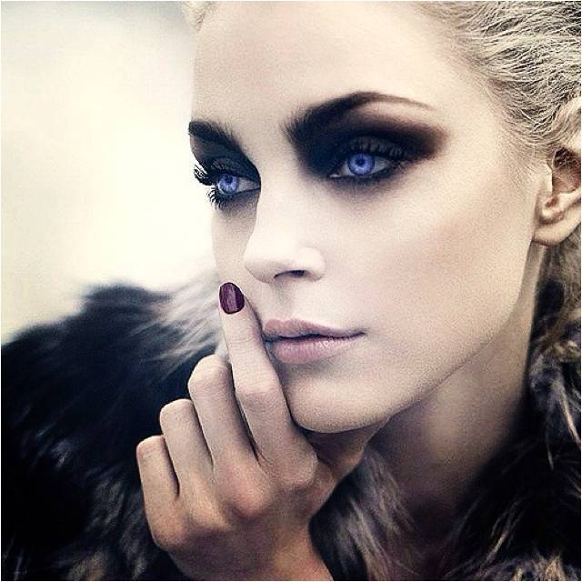 IF LOOKS COULD KILL...