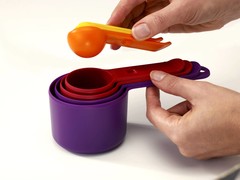 Measuring Cups, Spoons & Scoops