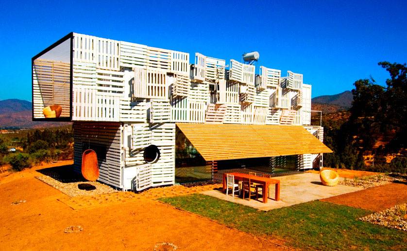 Palettes de bois : 8 maisons qui réveilleront votre esprit bricoleur