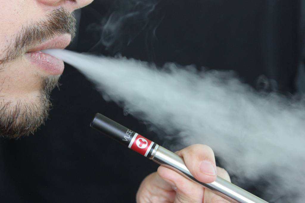 Vape Juice: The Differences Between PG and VG