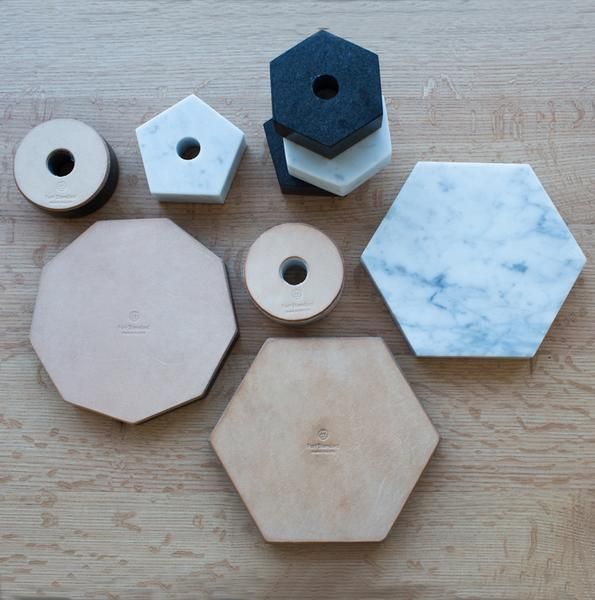 Fort Standard Black Granite Hexagon Trivet with Leather Backing