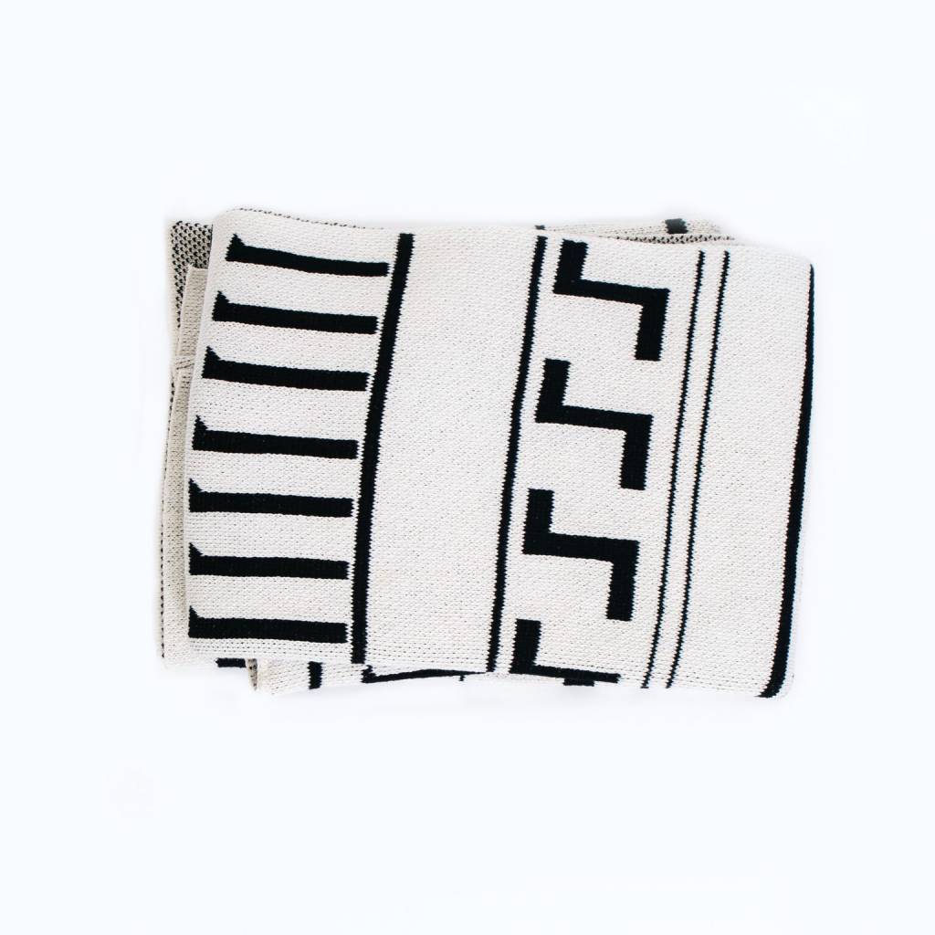 Dusen Dusen Dentil Throw
