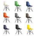 Herman Miller Eames Molded Fiberglass Sidechair Wire Base