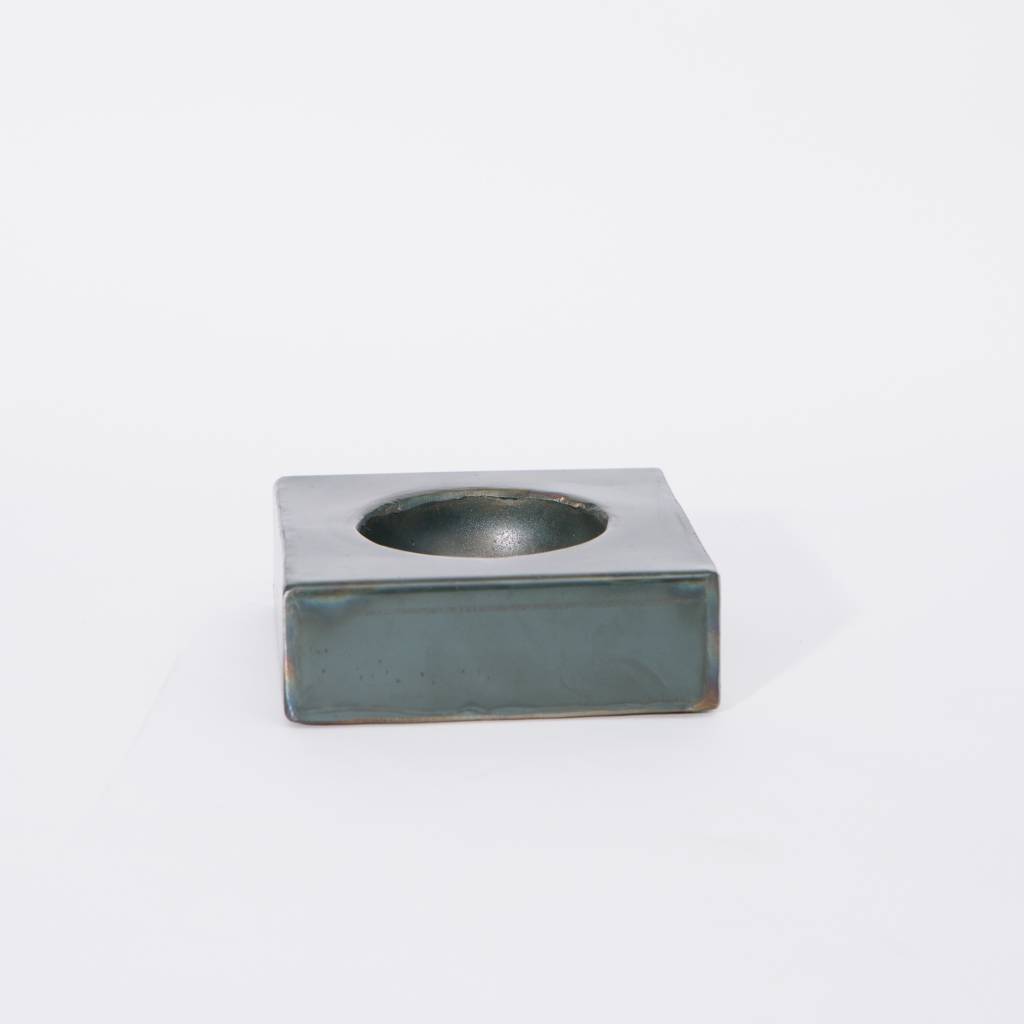 Arc + Alloy Lacquered Steel Catchall