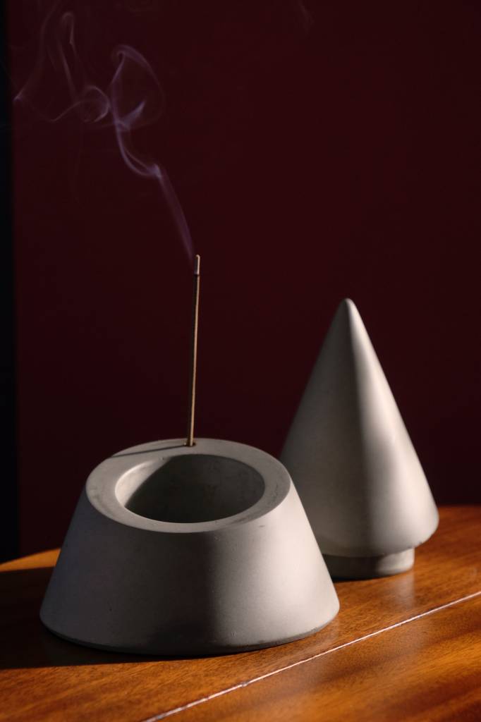 Sesstra Concrete Cone Incense Burner