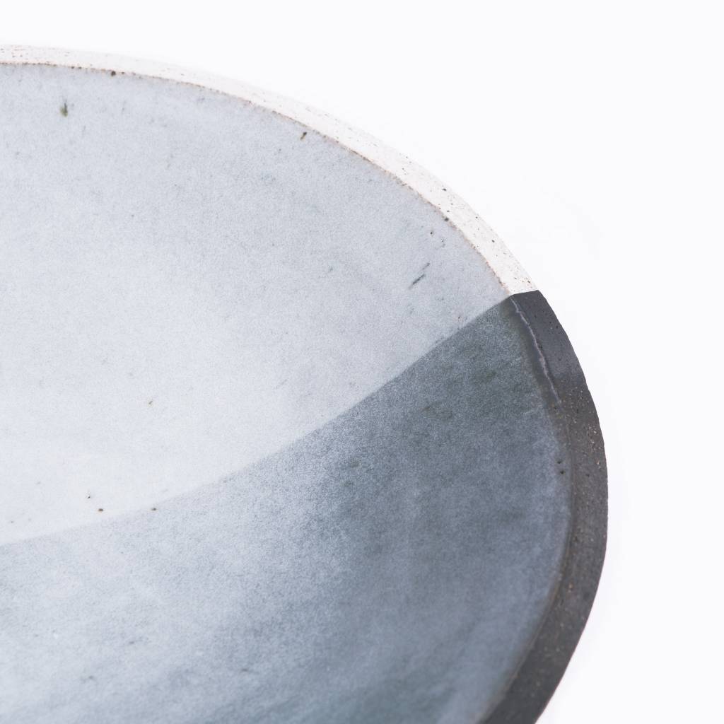 MQUAN Black and White Glazed Bowl