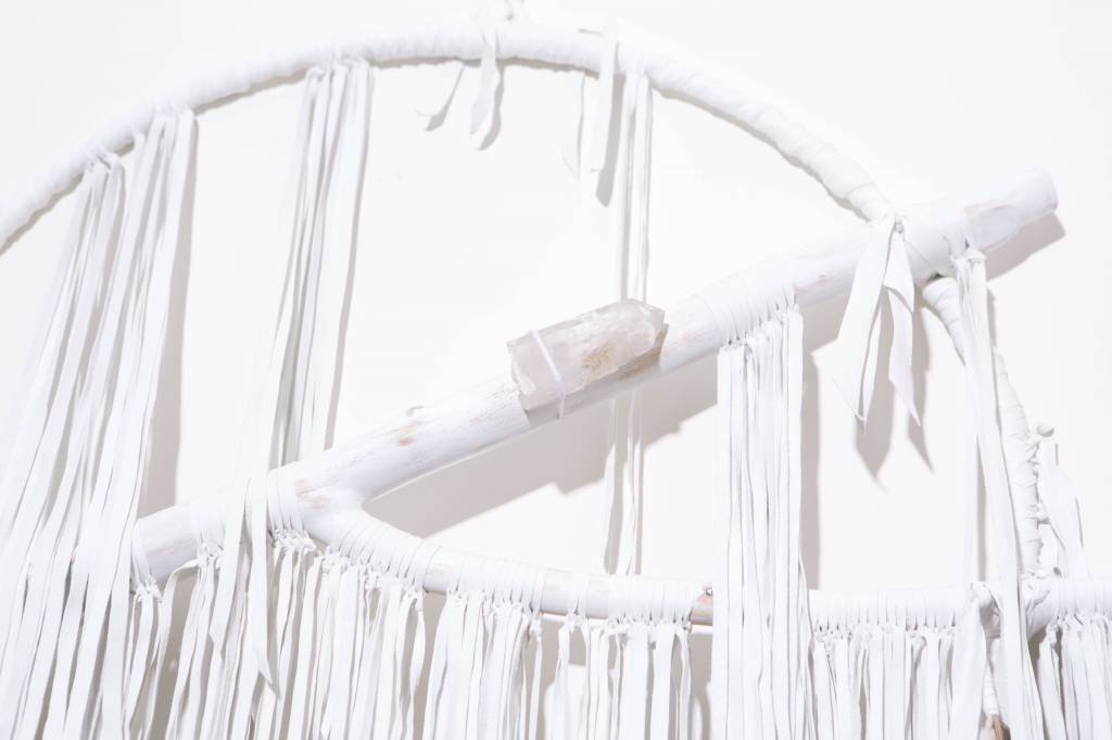 Electric Love 26" Ring Hawkwind Pacha White with Natural Feathers