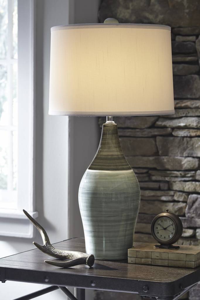 Signature Design Niobe Ceramic Table Lamp Set Of 2 Multi Gray Signature Design Niobe Ceramic Table Lamp Set Of 2 Multi Gray L123884