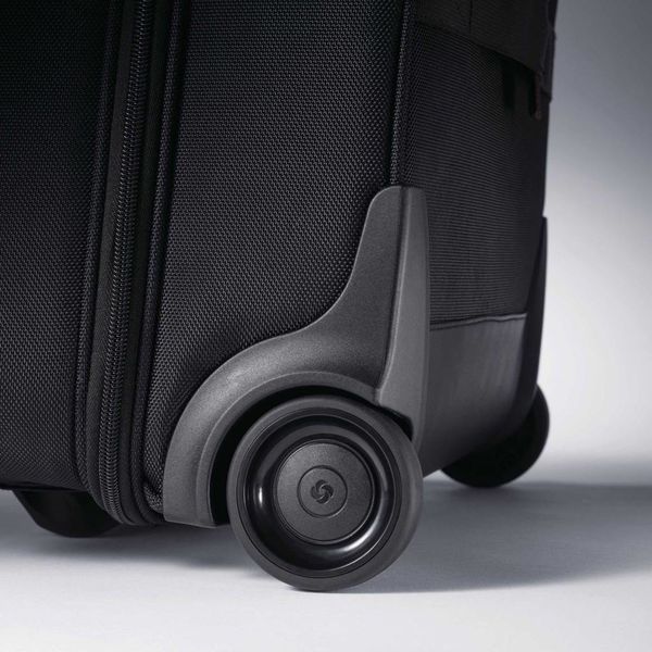 Samsonite Xenon 3 Wheeled Mobile Office 15 Black 89439 1041 Samsonite Xenon 3 Wheeled Mobile Office 15