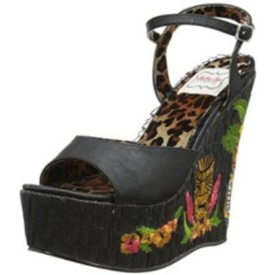 Ellie Shoes Keke 4.5 in. Wedge Sandal w/ Tiki Embroidery