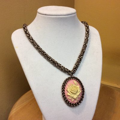 Rose Cameo on Champagne Byz Chain