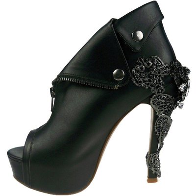 Hades Footwear Dorgu