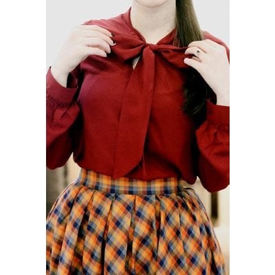 Retrolicious Wine Red Long Sleeve Bow Top