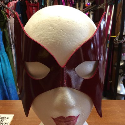 Kookie Leather Bat Mask Red Pat