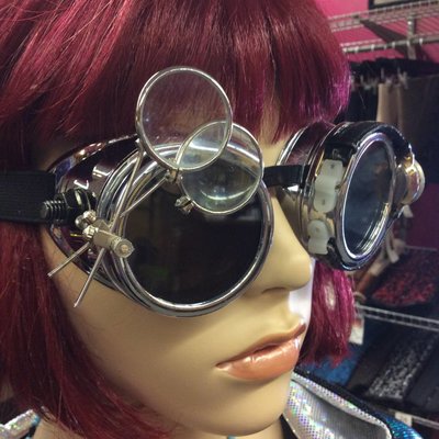 Silver Goggles w/ Dbl Lens Loupe & Watchband Surround (284)