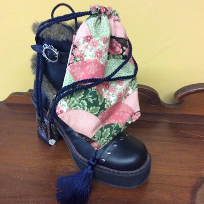 Pink & Sand Reticule with Dark Blue Tassel (519)