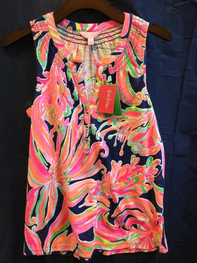 Lilly Pulitzer 97864 409 RE7 L ESSIE TOP RESORT NAVY BANANA FLAMBE SIZE L by Lilly Pulitzer