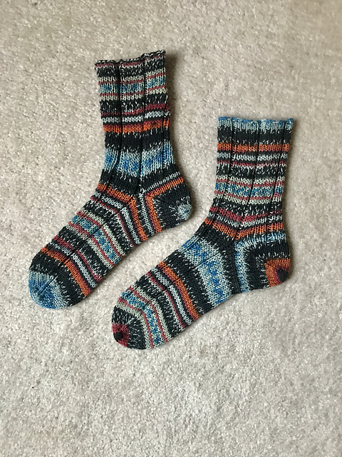 auricula82's Basic Ribbed Socks