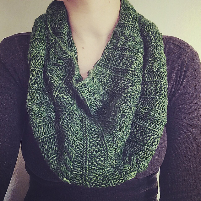 ArtcraftCode Forest Park Cowl