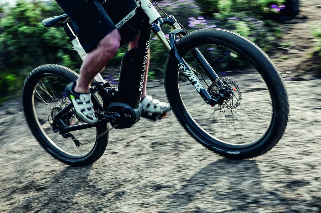 E-Mountain Bike Etiquette