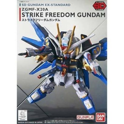BAN - Bandai Gundam 204934 EX-Standard Strike Freedom Gundam Seed Destiny