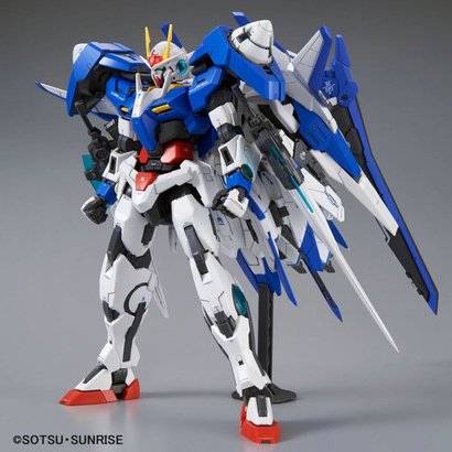 BAN - Bandai Gundam 218506 00 XN Raiser Master Grade