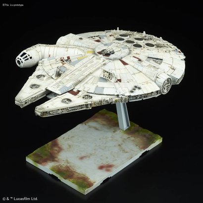 BAN - Bandai Gundam 219770 Millennium Falcon "Star Wars: The Last Jedi", Bandai Star Wars 1/144 Plastic Model