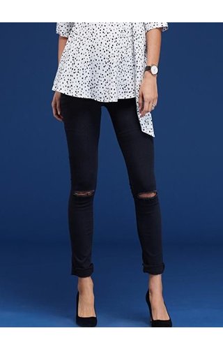 Isabella Oliver Zadie Ripped Stretch Maternity Skinny Jean Isabella Oliver Zadie Ripped Stretch Maternity Skinny Jean