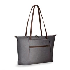 Products tagged with Tote