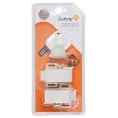 Products tagged with magnetic door locking system