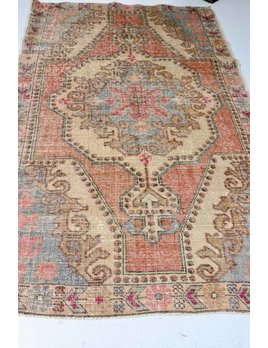 Vintage Rugs Scout Design Studio Za 199 Vintage Turkish Rug 4 7
