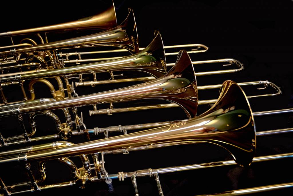 M&W Trombones M&W 322T BB/F TENOR TROMBONE with Tuning in Slide