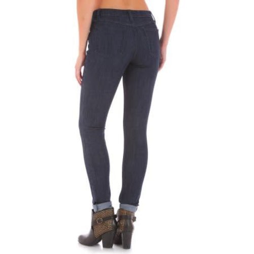 Wrangler Mae Skinny Mid-Rise Jean 09MWSPH Wrangler Mae Skinny Mid-Rise Jean 09MWSPH