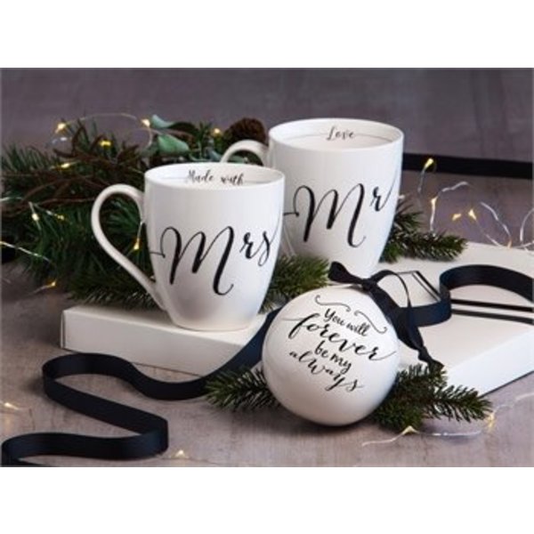 Mr Mrs Wedding Coffee Mug Set Amys Party Mr Mrs Wedding Coffee Mug Set Enlarge Image