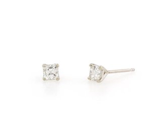 Earrings Trabert Goldsmiths Trabert Goldsmiths Diamond Cher Stud Earrings E1132