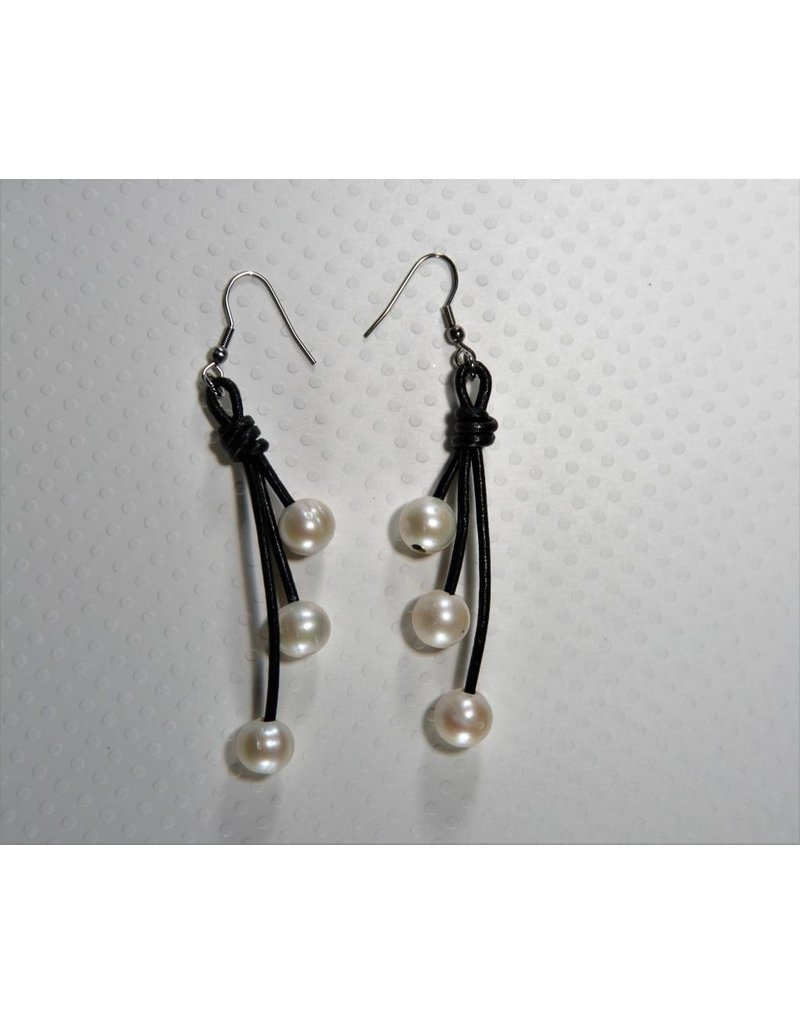 Sb Jewelry Designs Earrings Pearls Leather Sb Jewelry Designs Earrings Pearls Leather
